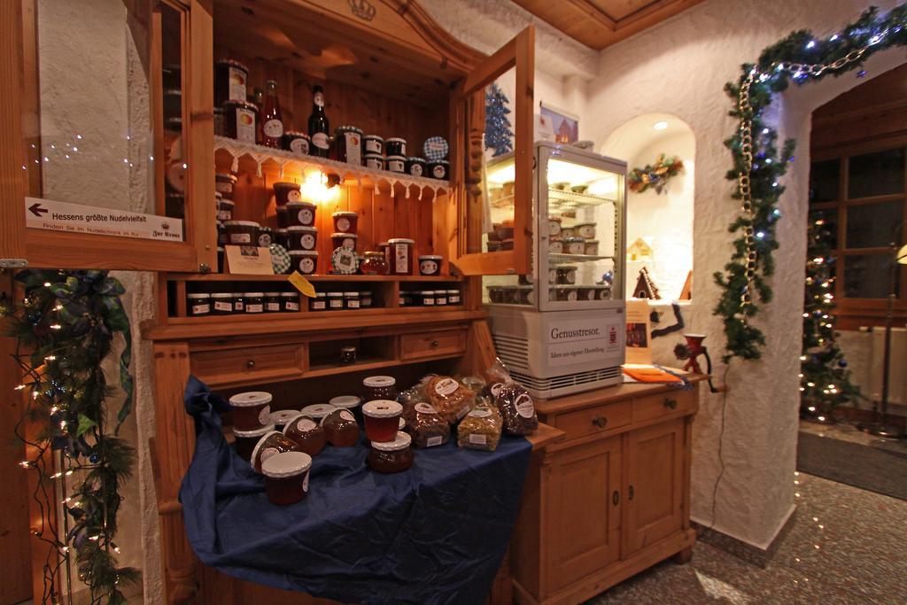 Hotel Zur Krone Ronneburg  Zewnętrze zdjęcie