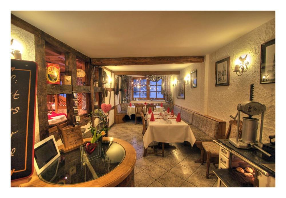 Hotel Zur Krone Ronneburg  Zewnętrze zdjęcie